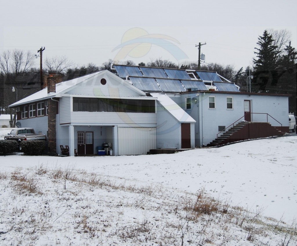 EarthNet Energy 8 Collector Rental Apartments Solar Hot Water System